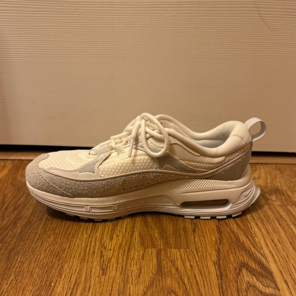 Nike Air Max Bliss XL - Picture 3 of 10